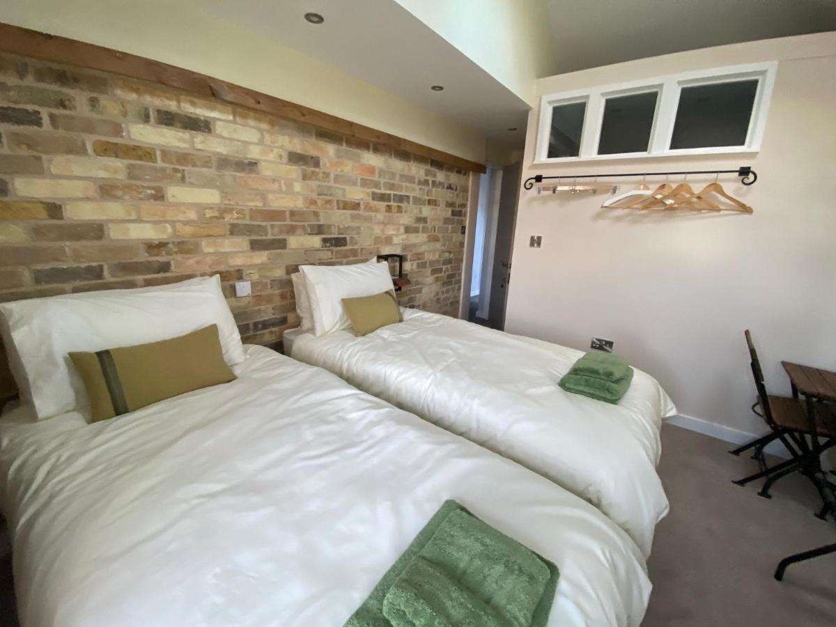 ניומרקט Top Tip Rooms Newmarket מראה חיצוני תמונה